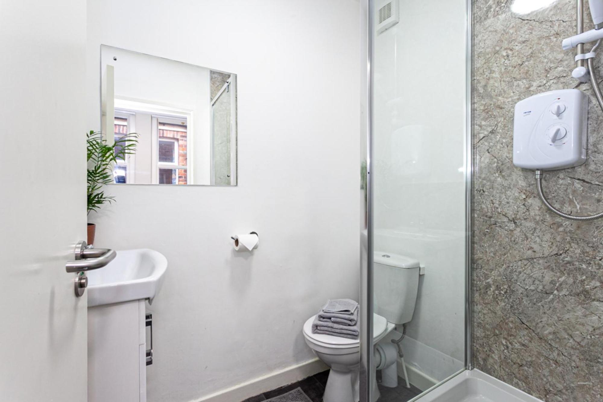 Studio Stay City Haven Preston Престън Екстериор снимка